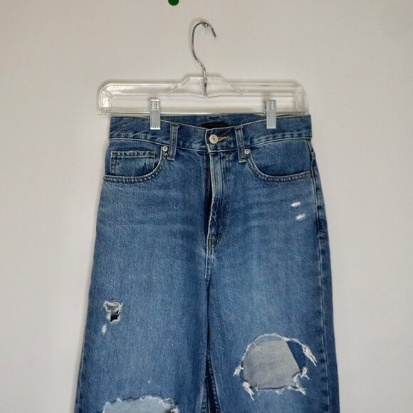 Like New Uniqlo Jeans - Picture 4 of 7